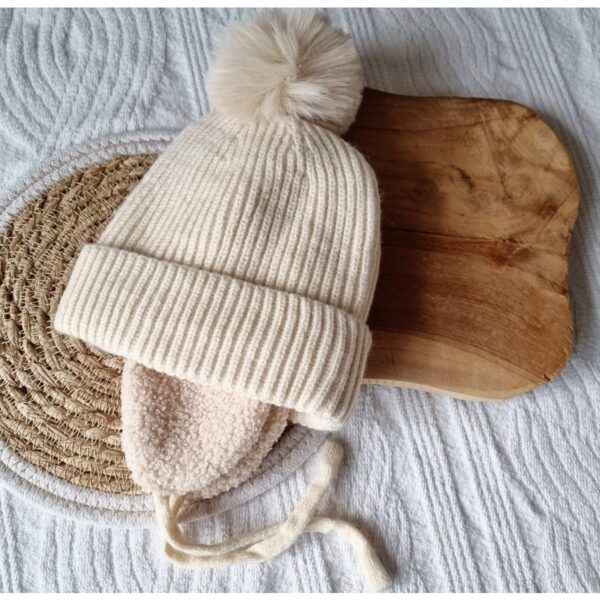 babymuts-beige-oorwarmers-1